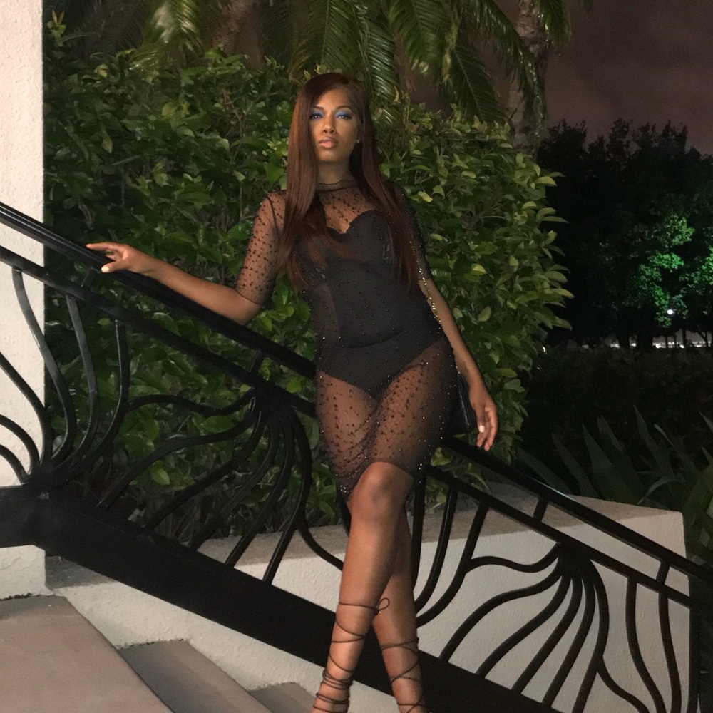 Meet your Posher, Shania